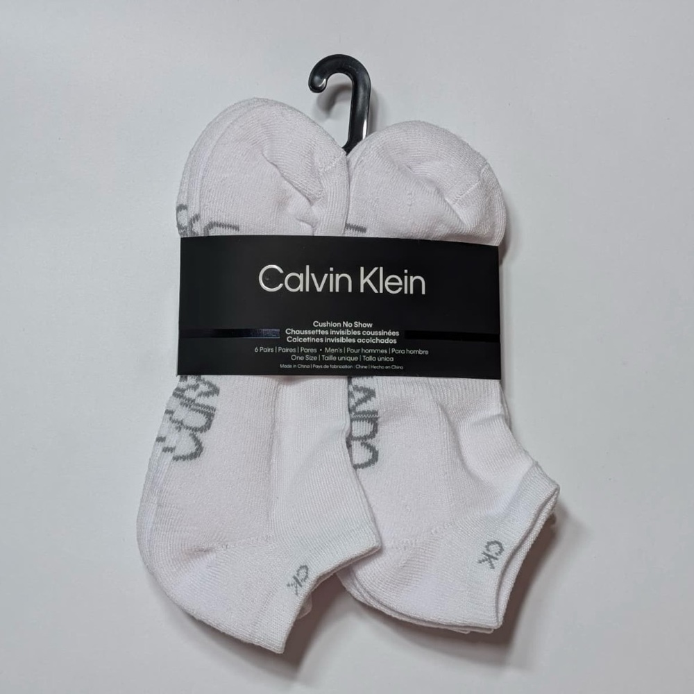 Calvin Klein Cushioned no-show Socks
6 pairs white